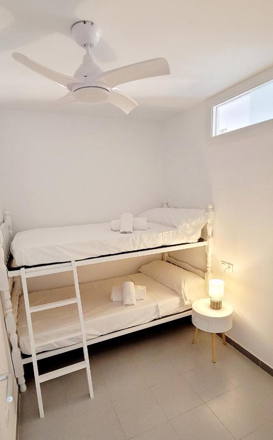 Precioso Apartamento Reformado En 1Ra Linea De Mar Sin Vistas กาเลญา เด ปาลาฟรูเจล ภายนอก รูปภาพ